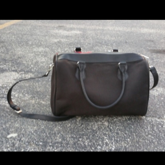 SOLD NEW Detenté Leather Floral Convertible Bag - Picture 3 of 8